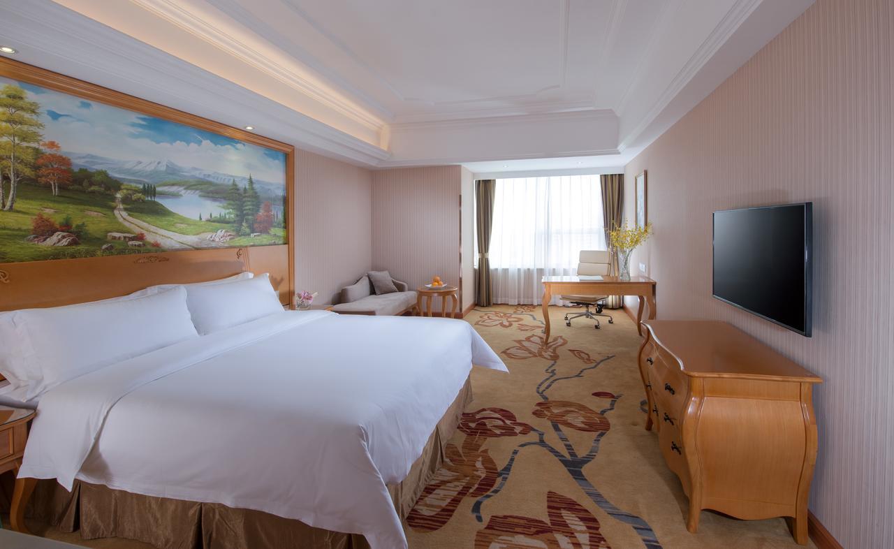 Vienna International Hotel Shanghai Pudong Huinan Exterior foto